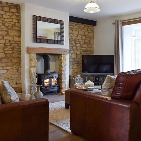 Spring Cottage Bourton-on-the-Water Exterior photo